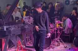 爱游戏体育-关于Karsa迎来十五赛季出色发挥，G2观众热烈欢呼！比赛高潮迭起的信息