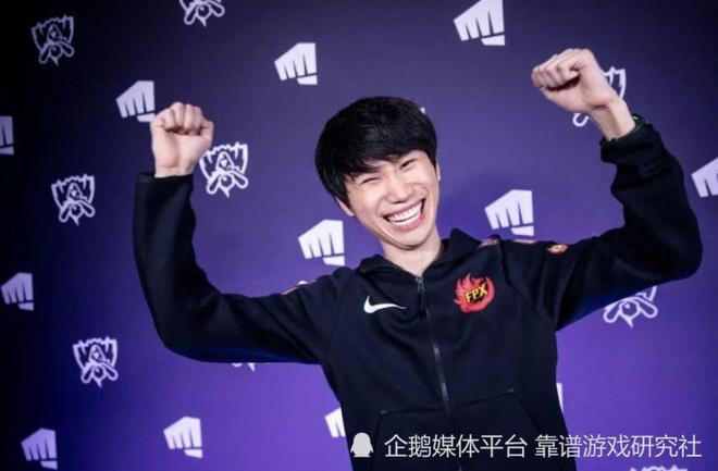 包含RNG引发争议！，Doinb官方宣布刷新纪录新规观众掌声雷动的词条